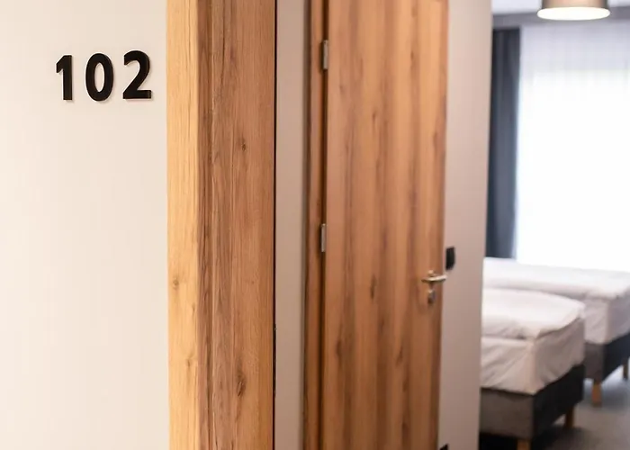 Igloo 酒店 克罗托申